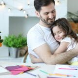 كيف يكون الأب سوبرمان لإبنته