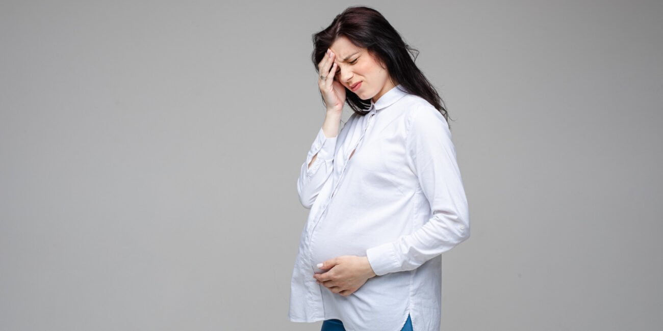 اكتئاب بداية الحمل الأعراض والعلاج