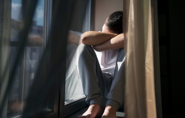 الهوس الاكتئابي: الأعراض والأسباب
