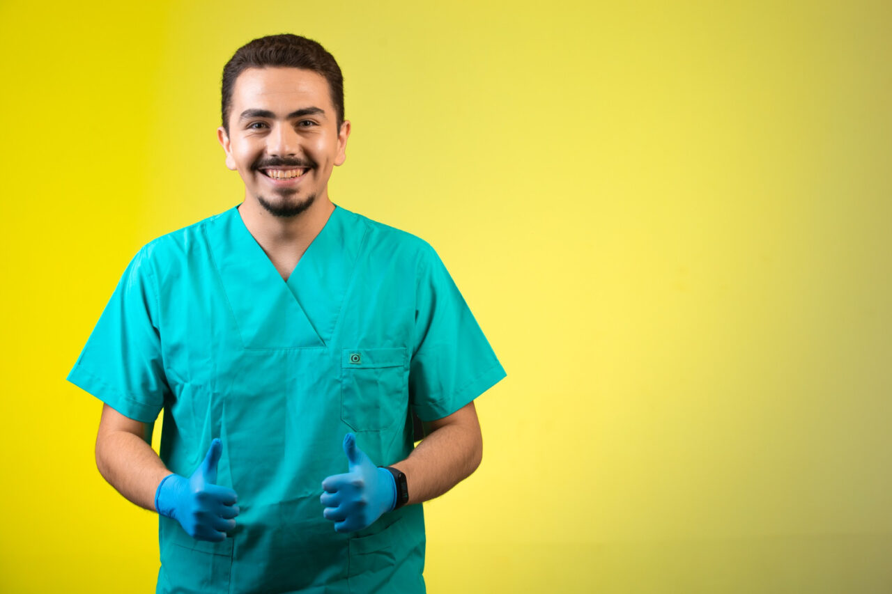 أشهر 14 دكتور نفسي في لوبيك