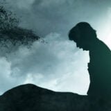 وسواس الموت: 6 أعراض يعاني منها كل مصاب